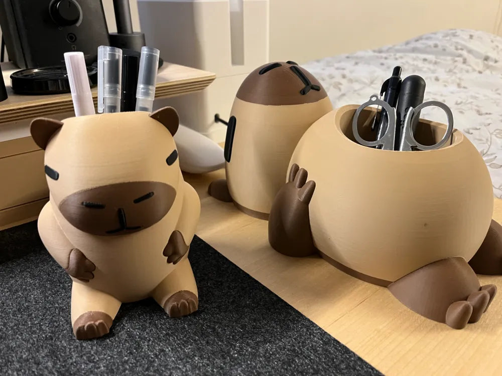 Capybara Pencil Holder – The Quietest Friend on Your Desk